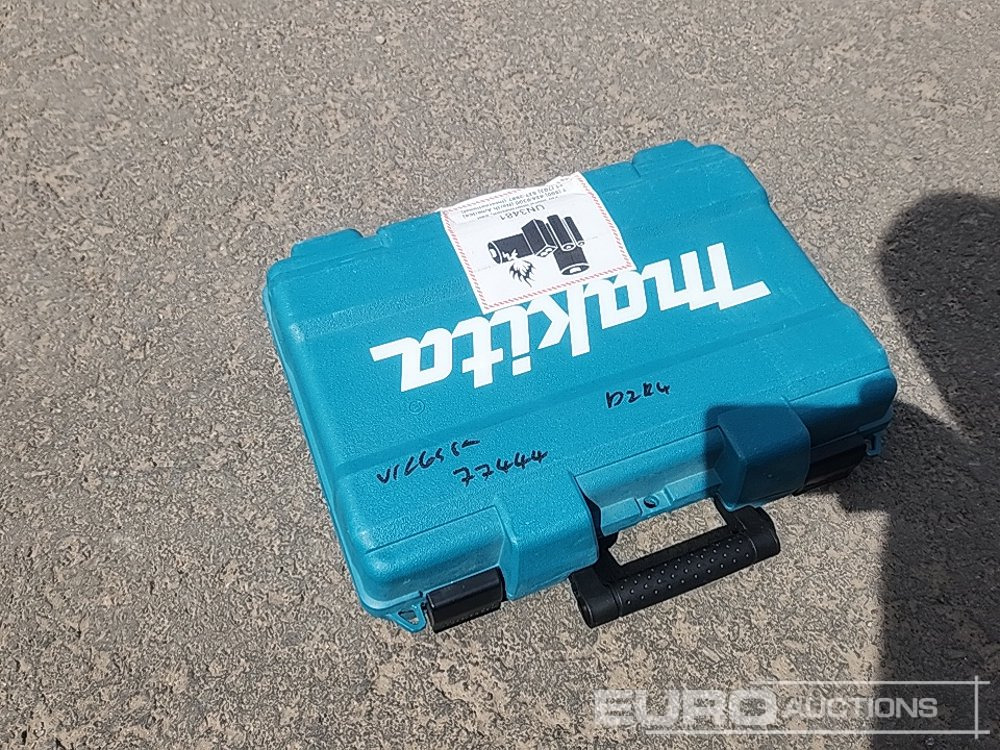 Equipo de construcción Unused Makita RJ03 12v Recip Saw, 2 Batteries, Charger, Case: foto 8