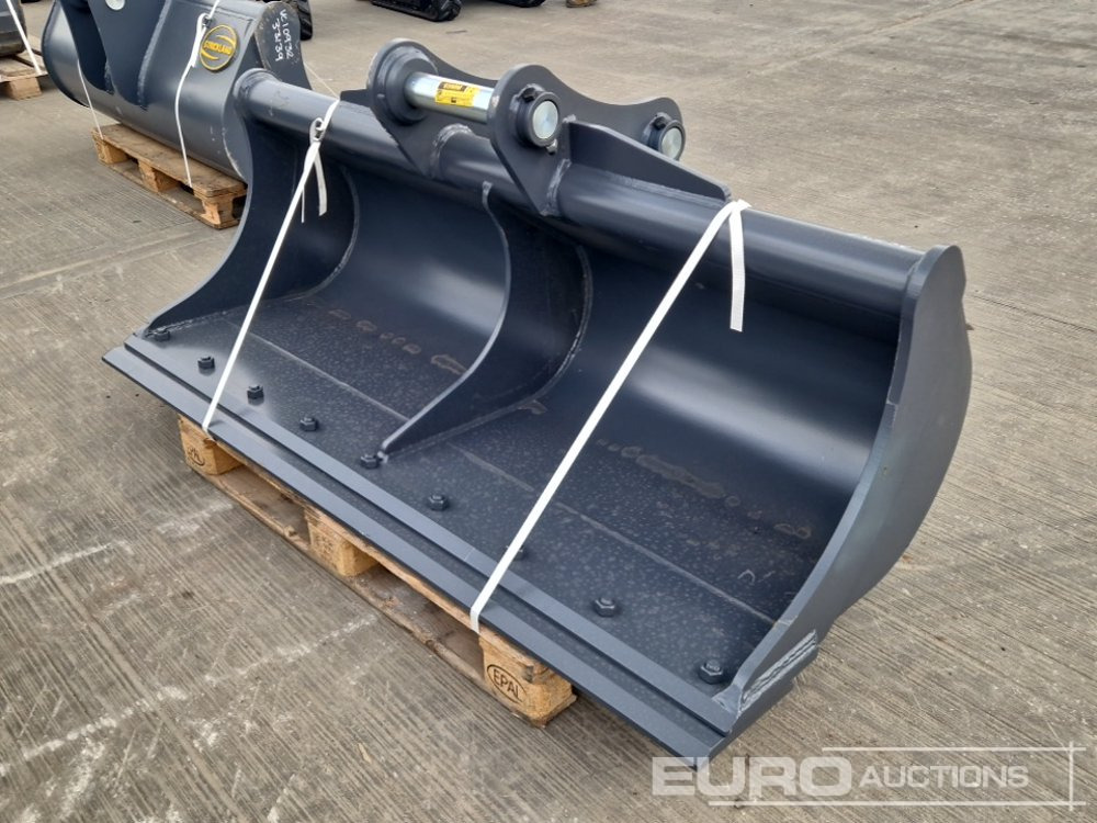 Unused Strickland 72" Ditching Bucket 65mm Pin to suit 13 Ton Excavator - Cazo: foto 1 Unused Strickland 72" Ditching Bucket 65mm Pin to suit 13 Ton Excavator - Cazo: foto 1