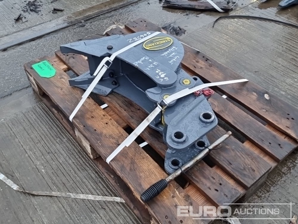 Unused Strickland Manual QH, 9" Digging Bucket 30mm Pin to suit Mini Excavator - Cazo: foto 1 Unused Strickland Manual QH, 9" Digging Bucket 30mm Pin to suit Mini Excavator - Cazo: foto 1