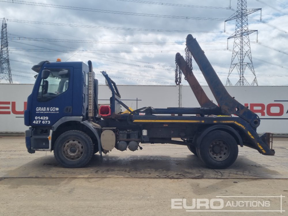Volvo 4x2 Skip Loader Lorry, Extendable Arms, Manual Gearbox (Reg. Docs. & Plating Certificate Available) - Camión portacontenedor de cadenas: foto 2 Volvo 4x2 Skip Loader Lorry, Extendable Arms, Manual Gearbox (Reg. Docs. & Plating Certificate Available) - Camión portacontenedor de cadenas: foto 2