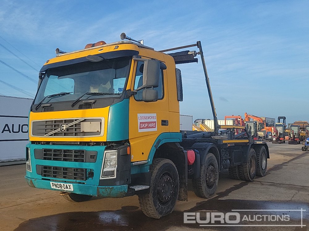 Volvo FM 84R - Camión multibasculante: foto 1 Volvo FM 84R - Camión multibasculante: foto 1