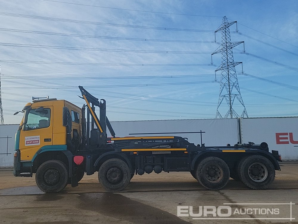 Volvo FM 84R - Camión multibasculante: foto 2 Volvo FM 84R - Camión multibasculante: foto 2