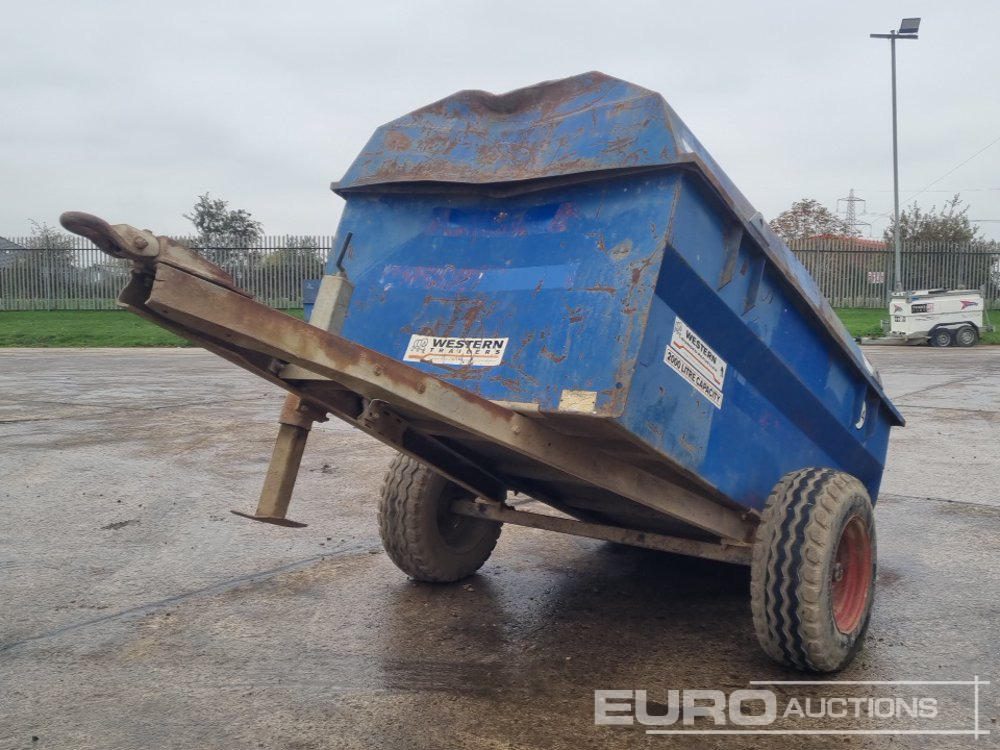 Western 2000 Litre Single Axle Bunded Fuel Bowser, Manul Pump - Tanque de almacenamiento: foto 4 Western 2000 Litre Single Axle Bunded Fuel Bowser, Manul Pump - Tanque de almacenamiento: foto 4