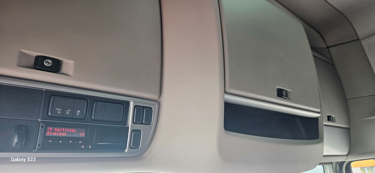 Cabeza tractora DAF XF 105.460: foto 16 Cabeza tractora DAF XF 105.460: foto 16