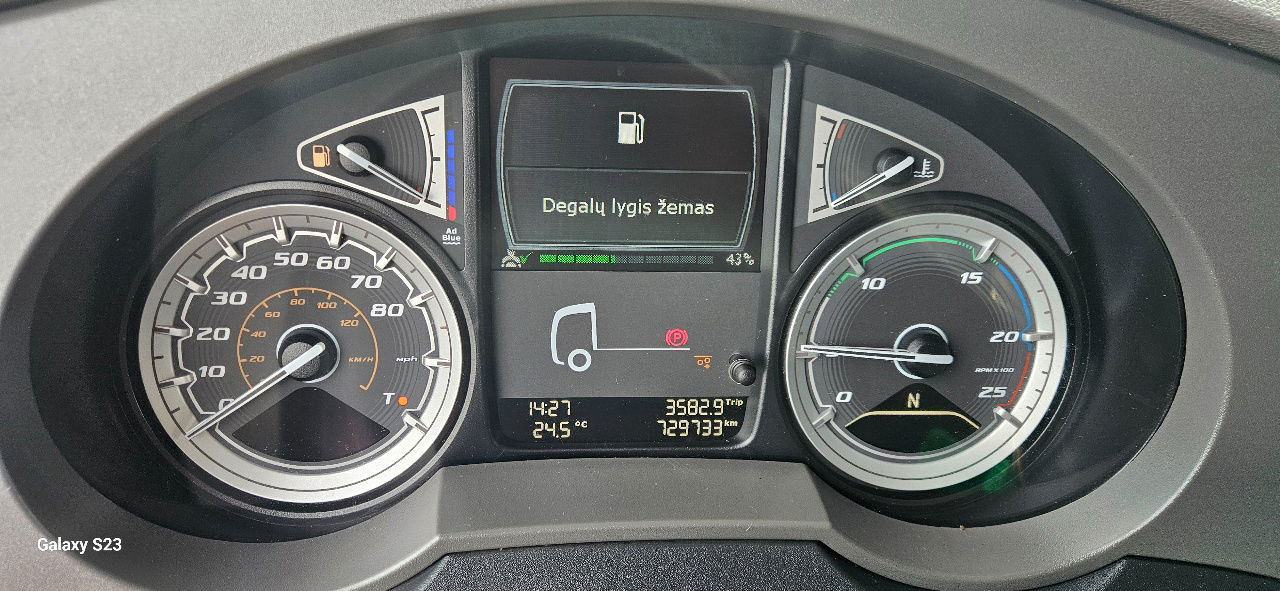 Cabeza tractora DAF XF 105.460: foto 14 Cabeza tractora DAF XF 105.460: foto 14