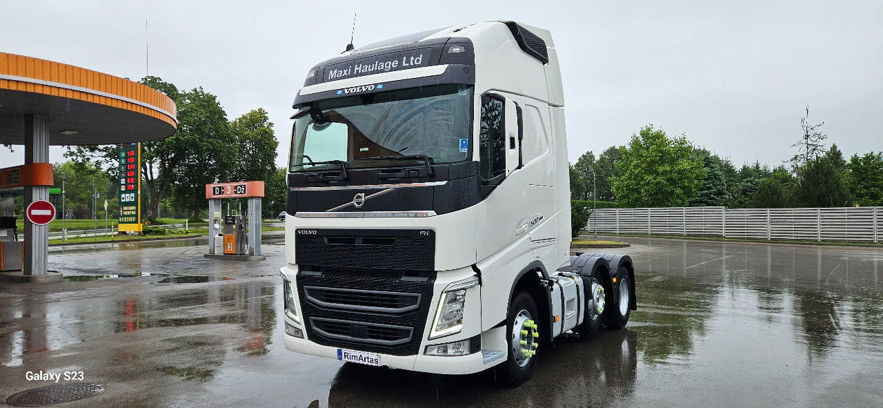 Volvo FH 13.500 - Cabeza tractora: foto 2 Volvo FH 13.500 - Cabeza tractora: foto 2