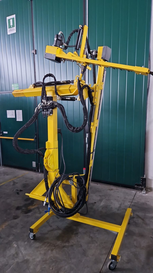 Cimatrice nuova Possamai Sebastiano CP200Top - Desbrozadora de martillos/ Trituradora: foto 4 Cimatrice nuova Possamai Sebastiano CP200Top - Desbrozadora de martillos/ Trituradora: foto 4