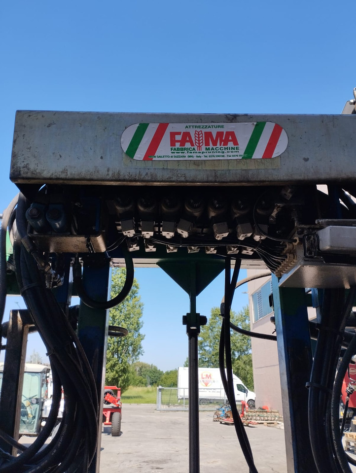 Cimatrice usata doppia VBC - Desbrozadora de martillos/ Trituradora: foto 3 Cimatrice usata doppia VBC - Desbrozadora de martillos/ Trituradora: foto 3