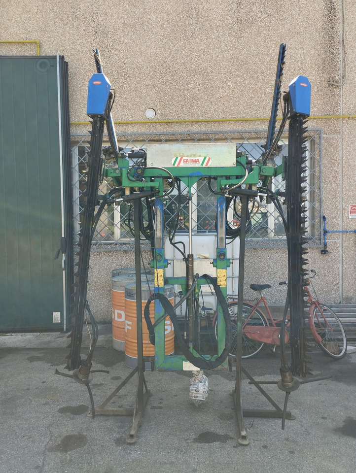 Cimatrice usata doppia VBC - Desbrozadora de martillos/ Trituradora: foto 1 Cimatrice usata doppia VBC - Desbrozadora de martillos/ Trituradora: foto 1