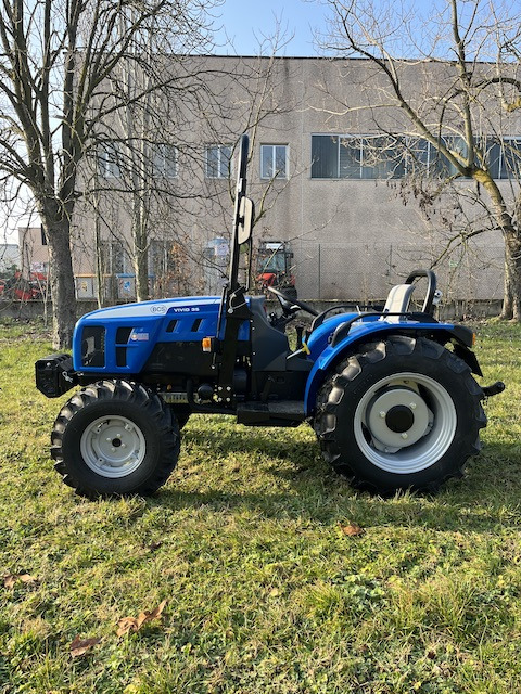 Trattore nuovo BCS VIVID DTC 35 RS - Mini tractor: foto 3 Trattore nuovo BCS VIVID DTC 35 RS - Mini tractor: foto 3