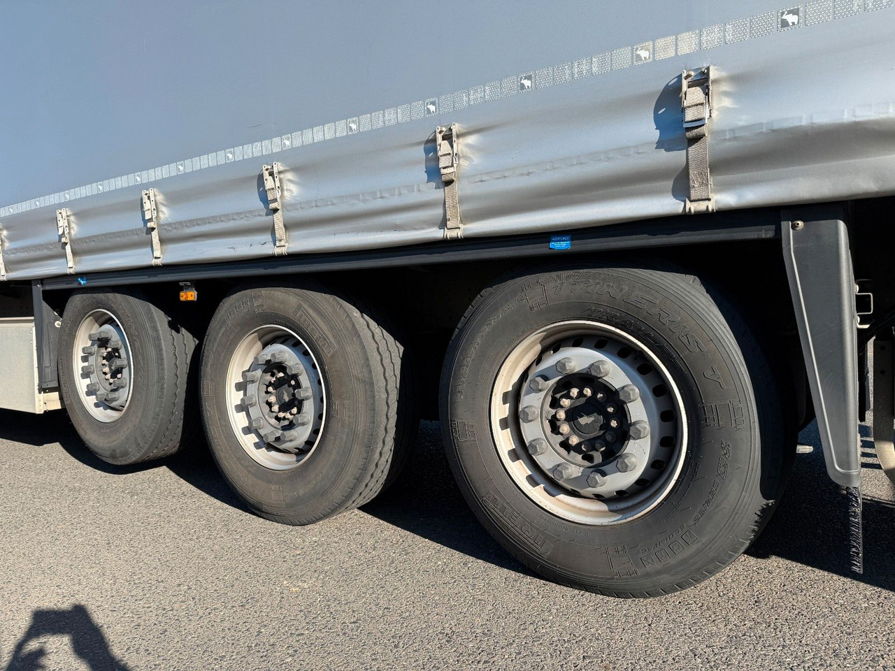 Schmitz Cargobull SCB S3T/Pallettenkasten/Liftachse - Semirremolque lona: foto 4 Schmitz Cargobull SCB S3T/Pallettenkasten/Liftachse - Semirremolque lona: foto 4