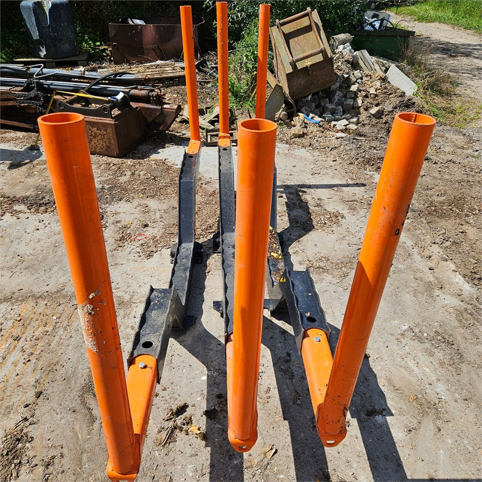 ABC BMF Kæppestokke - Carrocería y exterior para Camión forestal: foto 4 ABC BMF Kæppestokke - Carrocería y exterior para Camión forestal: foto 4