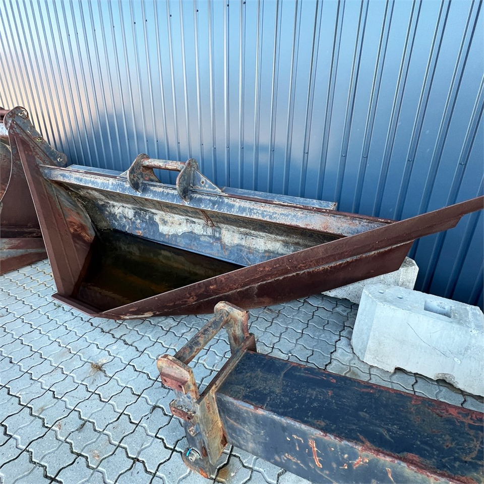 ABC Profilskovl - Cazo para excavadora para Maquinaria de construcción: foto 1 ABC Profilskovl - Cazo para excavadora para Maquinaria de construcción: foto 1