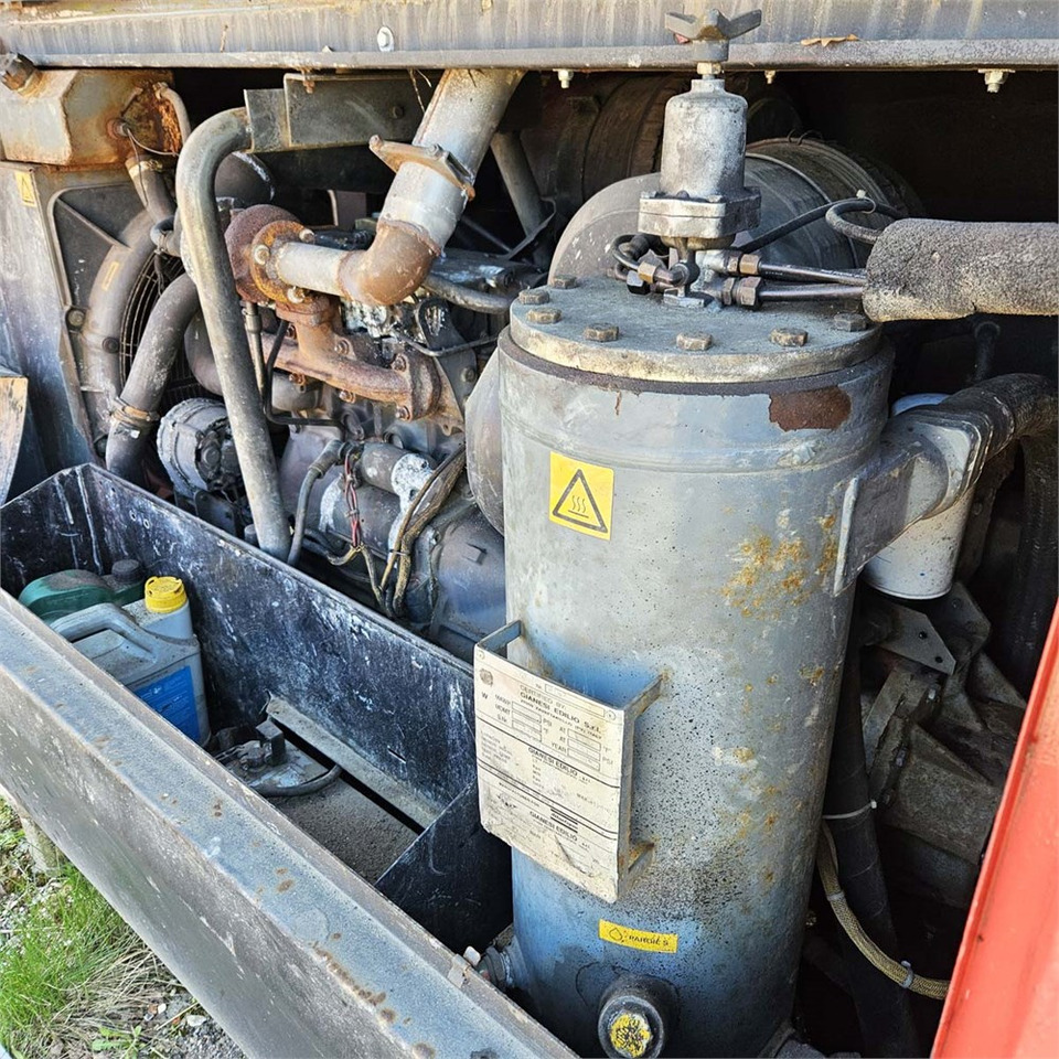 Atlas Copco XAS 146 - Compresor de aire: foto 4 Atlas Copco XAS 146 - Compresor de aire: foto 4