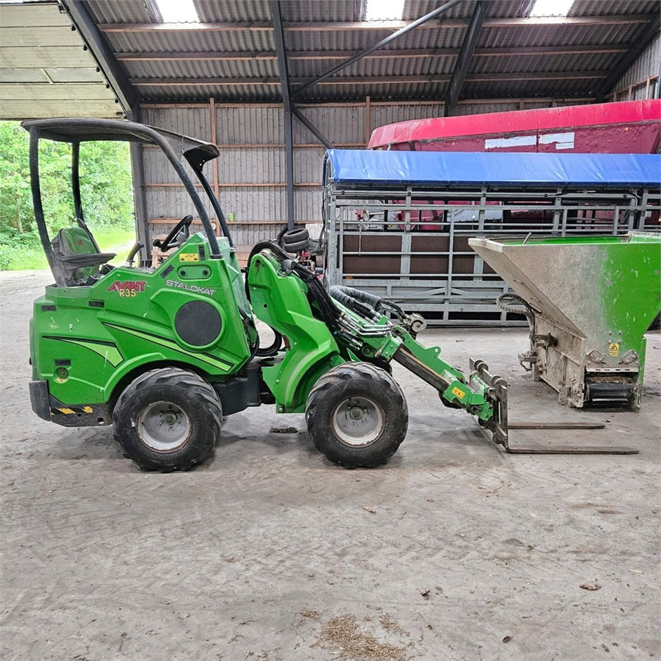 Avant R35 - M635RIMCT - Cargadora de ruedas: foto 4 Avant R35 - M635RIMCT - Cargadora de ruedas: foto 4