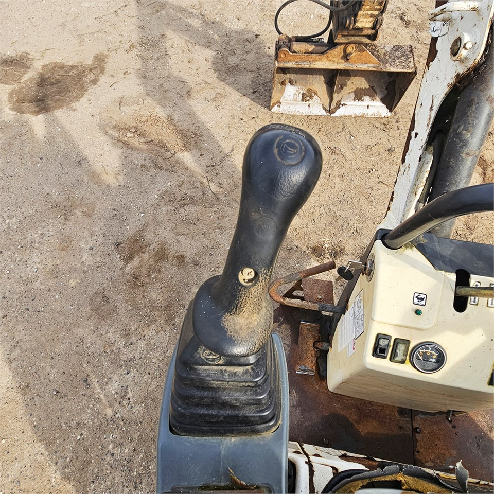 Miniexcavadora Bobcat E10: foto 11 Miniexcavadora Bobcat E10: foto 11