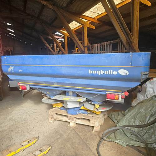Bogballe M2 Plus - Maquinaria para fertilización: foto 1 Bogballe M2 Plus - Maquinaria para fertilización: foto 1