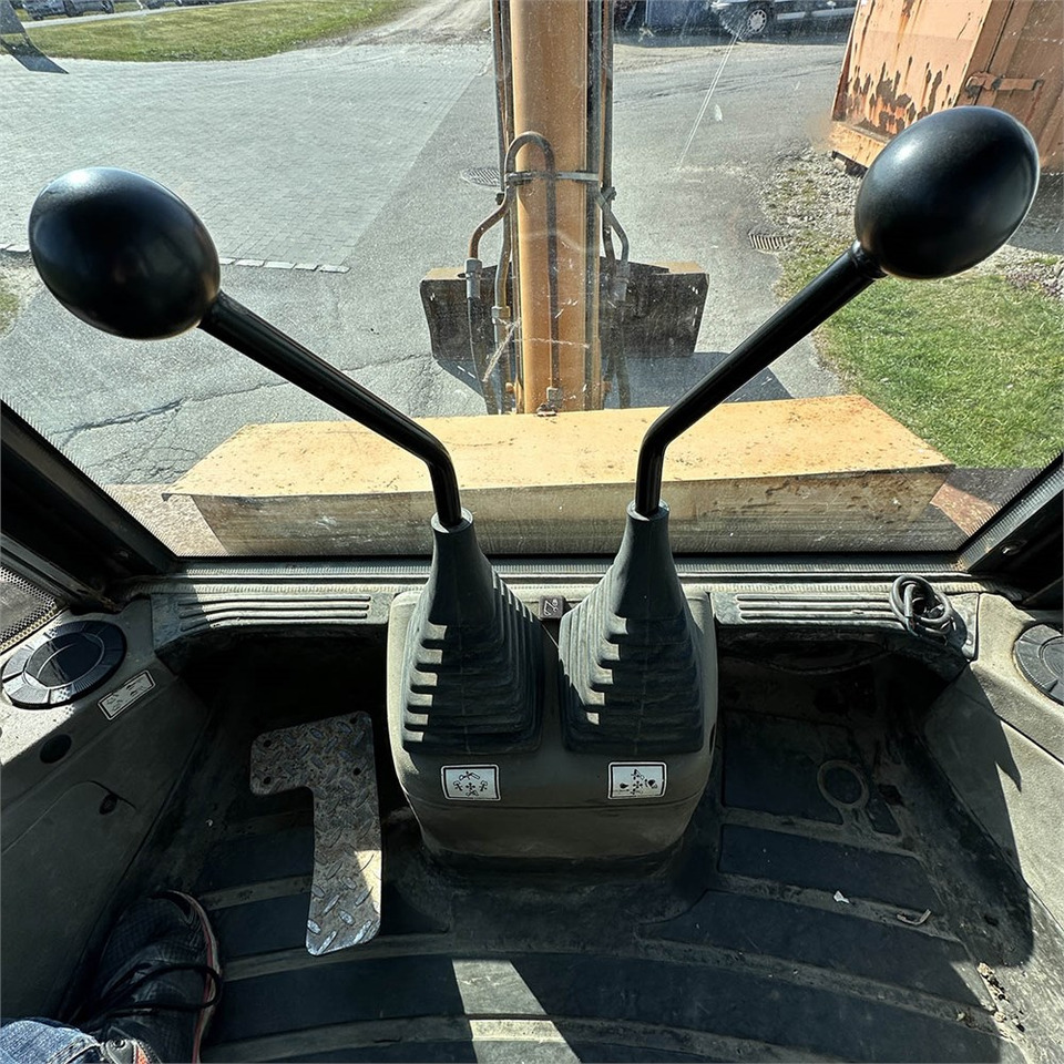 Retroexcavadora Case 695SM-4PS: foto 21 Retroexcavadora Case 695SM-4PS: foto 21