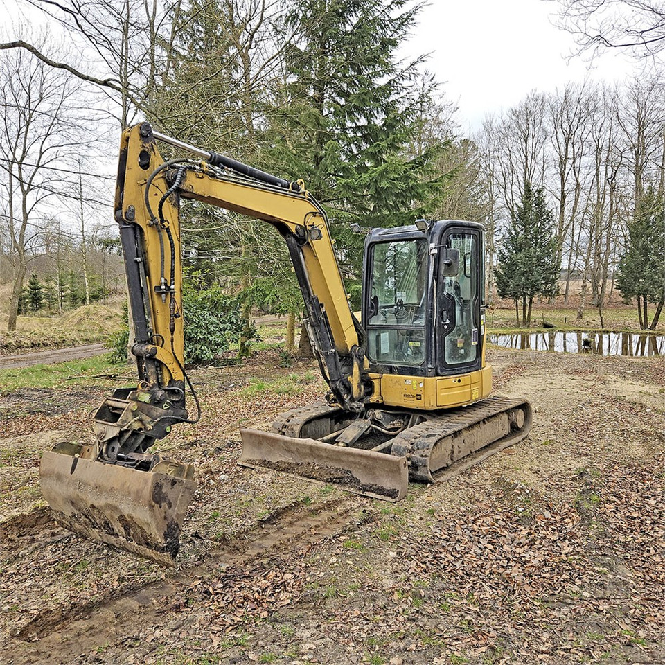Caterpillar Cat 305D CR - Miniexcavadora: foto 4 Caterpillar Cat 305D CR - Miniexcavadora: foto 4