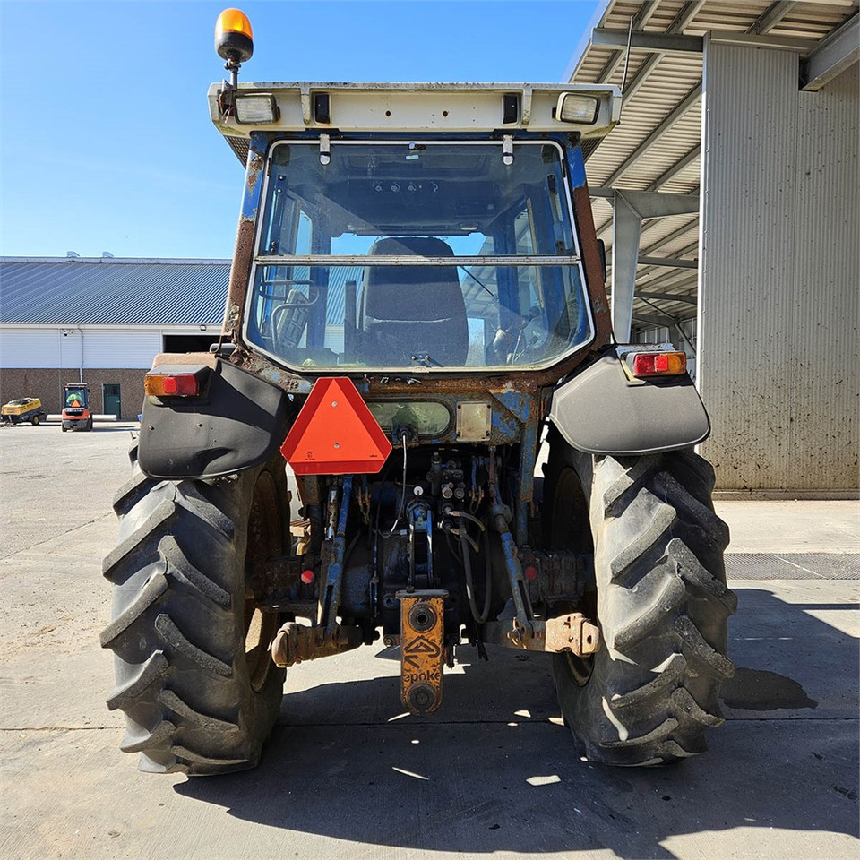 Ford 6810 - Tractor: foto 4 Ford 6810 - Tractor: foto 4