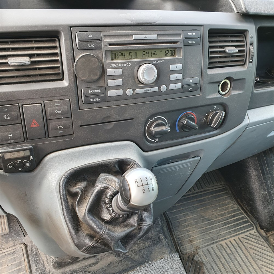 Leasing de Ford Transit Van 2,4 Tdci 350m Rwd Ford Transit Van 2,4 Tdci 350m Rwd: foto 10