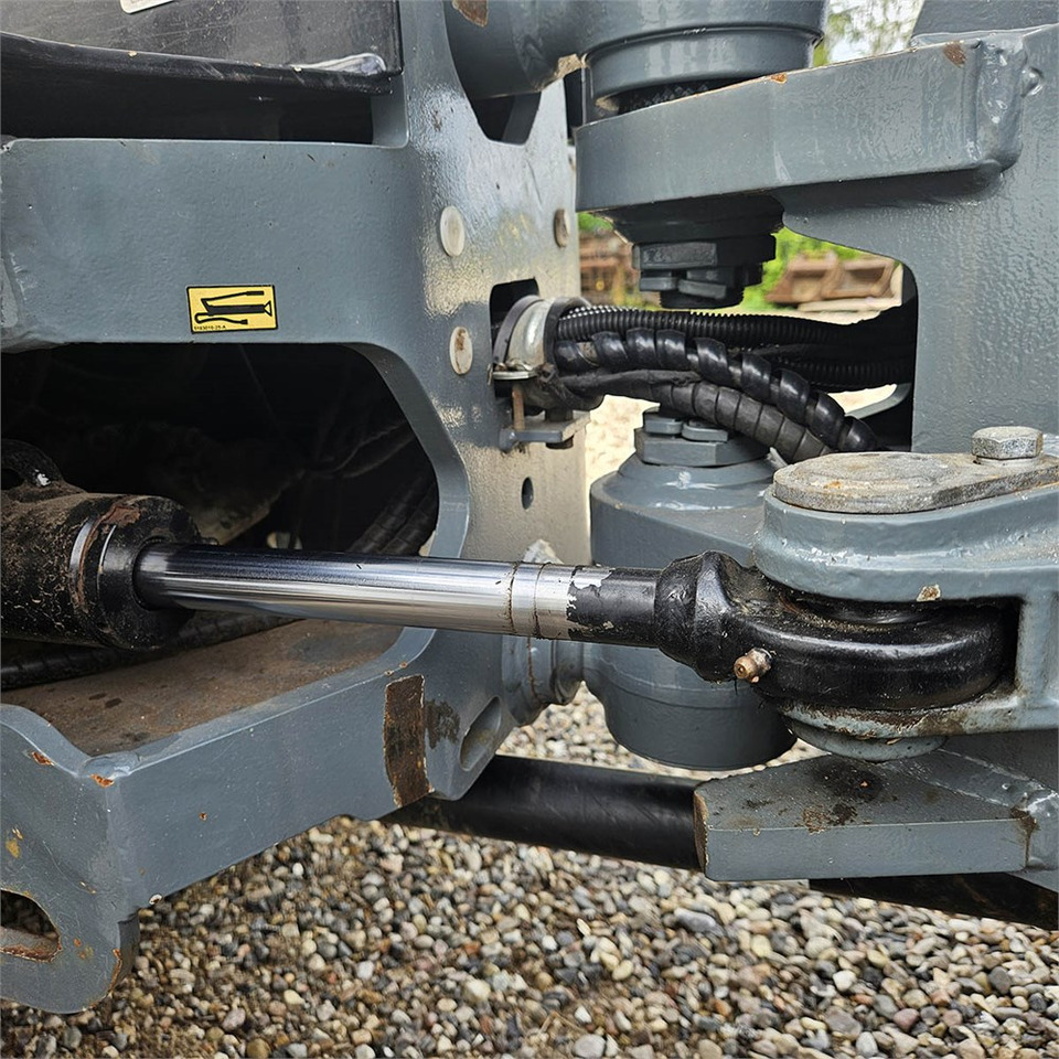 Cargadora de ruedas Giant V452T X-TRA HD: foto 33