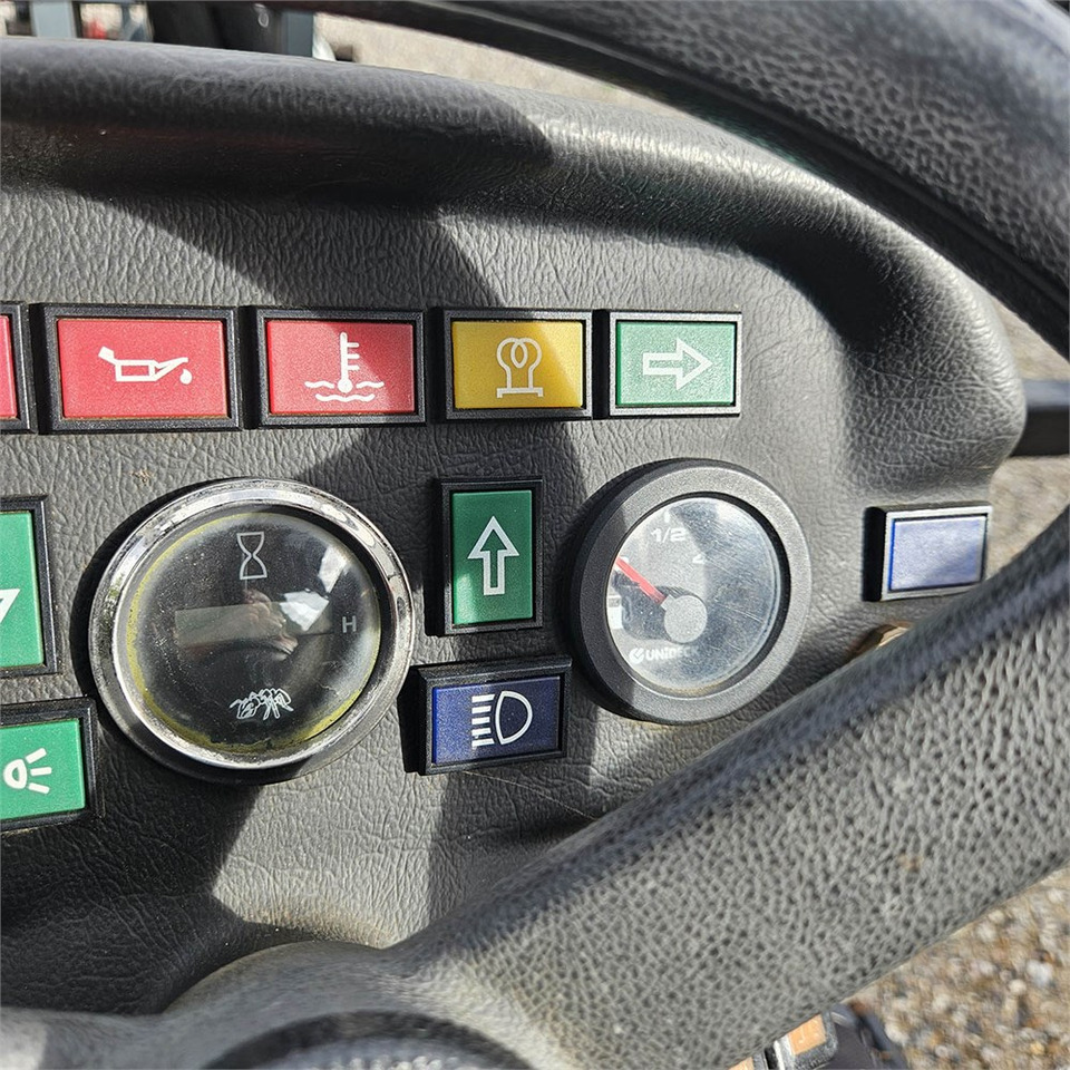 Cargadora de ruedas Giant V452T X-TRA HD: foto 17