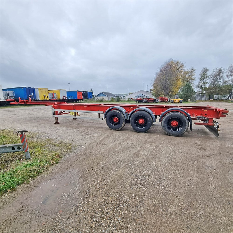 HFR Container chassis - Semirremolque portacontenedore/ Intercambiable: foto 2 HFR Container chassis - Semirremolque portacontenedore/ Intercambiable: foto 2