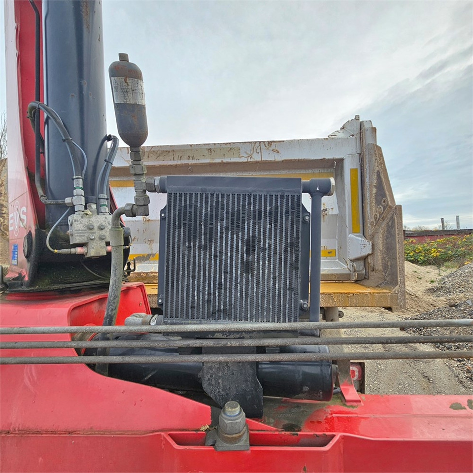 Grúa para camión HMF 2120K-4 RC: foto 15