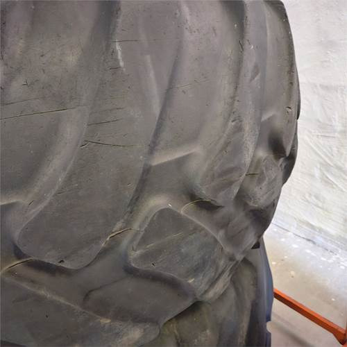 Hydrema Trelleborg 650/55B30.5. - Rueda completa para Maquinaria de construcción: foto 4 Hydrema Trelleborg 650/55B30.5. - Rueda completa para Maquinaria de construcción: foto 4