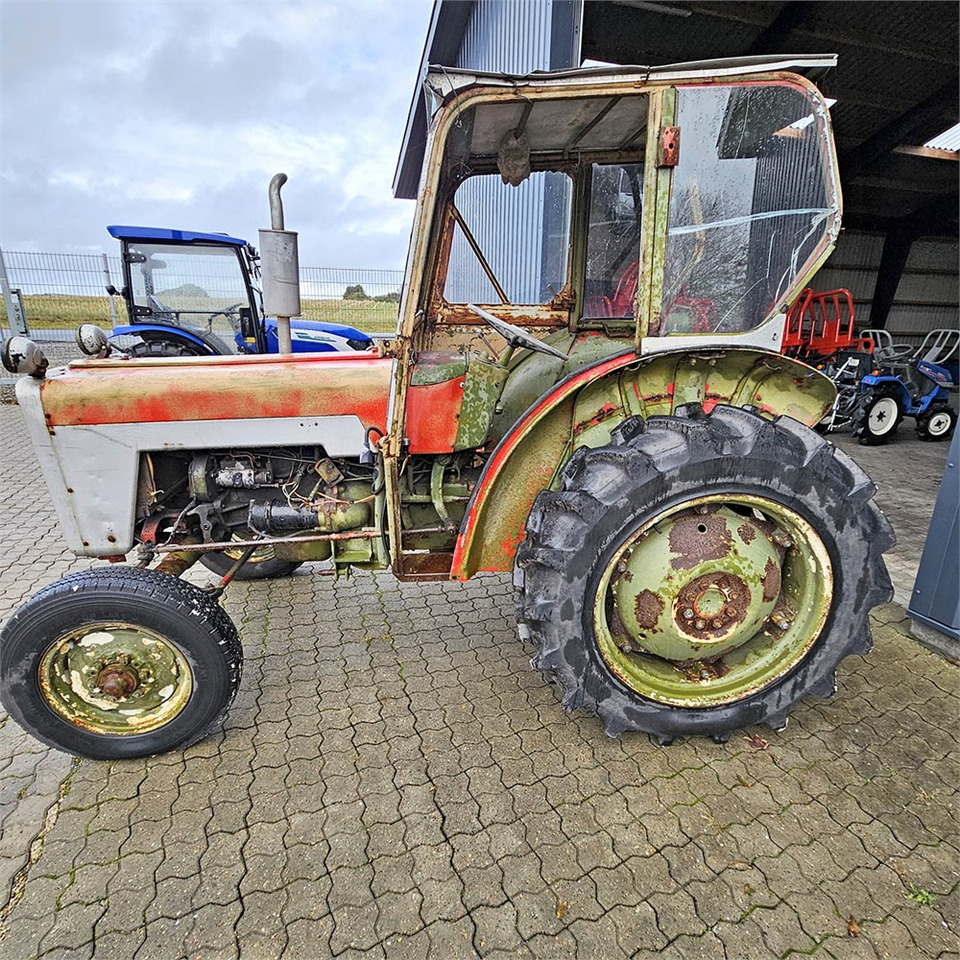 IH 276 - Tractor: foto 3 IH 276 - Tractor: foto 3