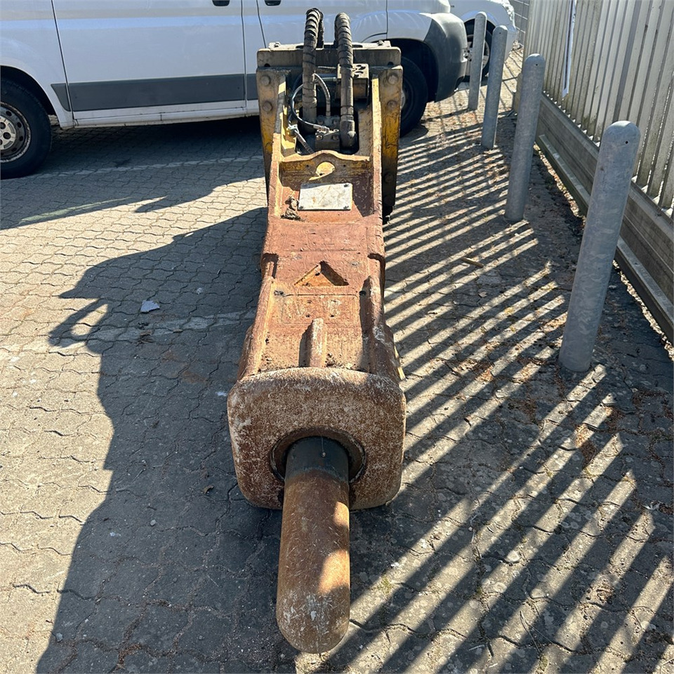 Indeco HP5000 - Martillo hidráulico: foto 2 Indeco HP5000 - Martillo hidráulico: foto 2