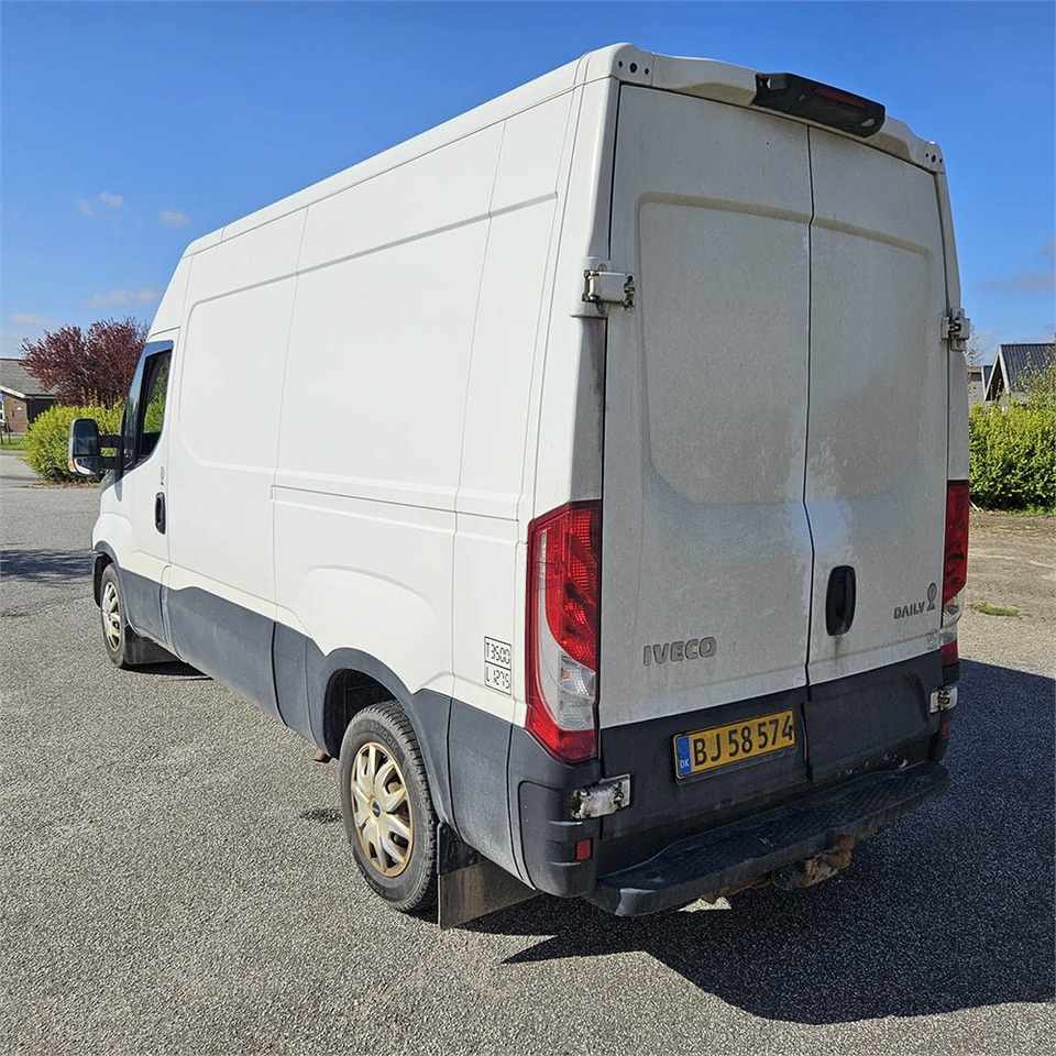 Iveco Daily 35s17 3,0D - Furgón: foto 5 Iveco Daily 35s17 3,0D - Furgón: foto 5