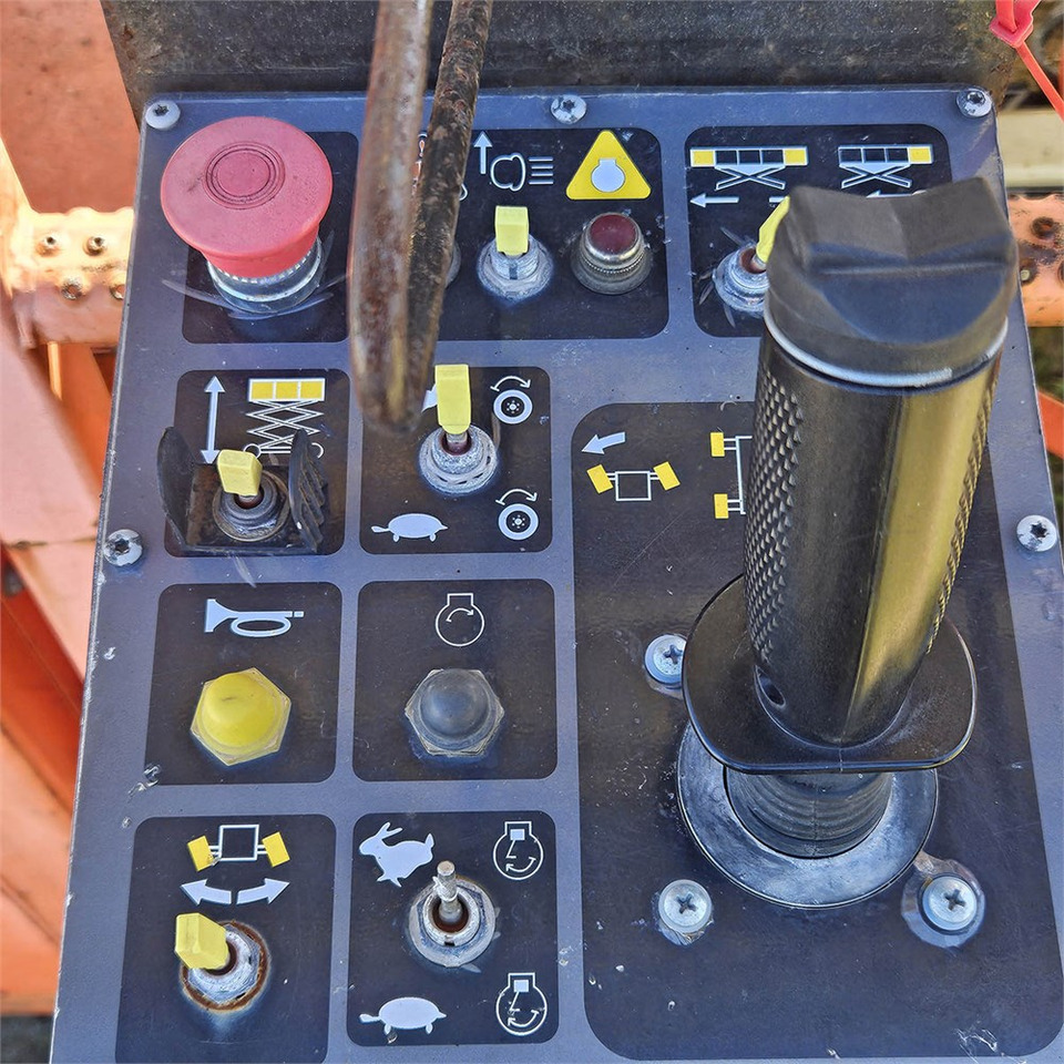 Plataforma de tijeras JLG 500 - RTS: foto 13