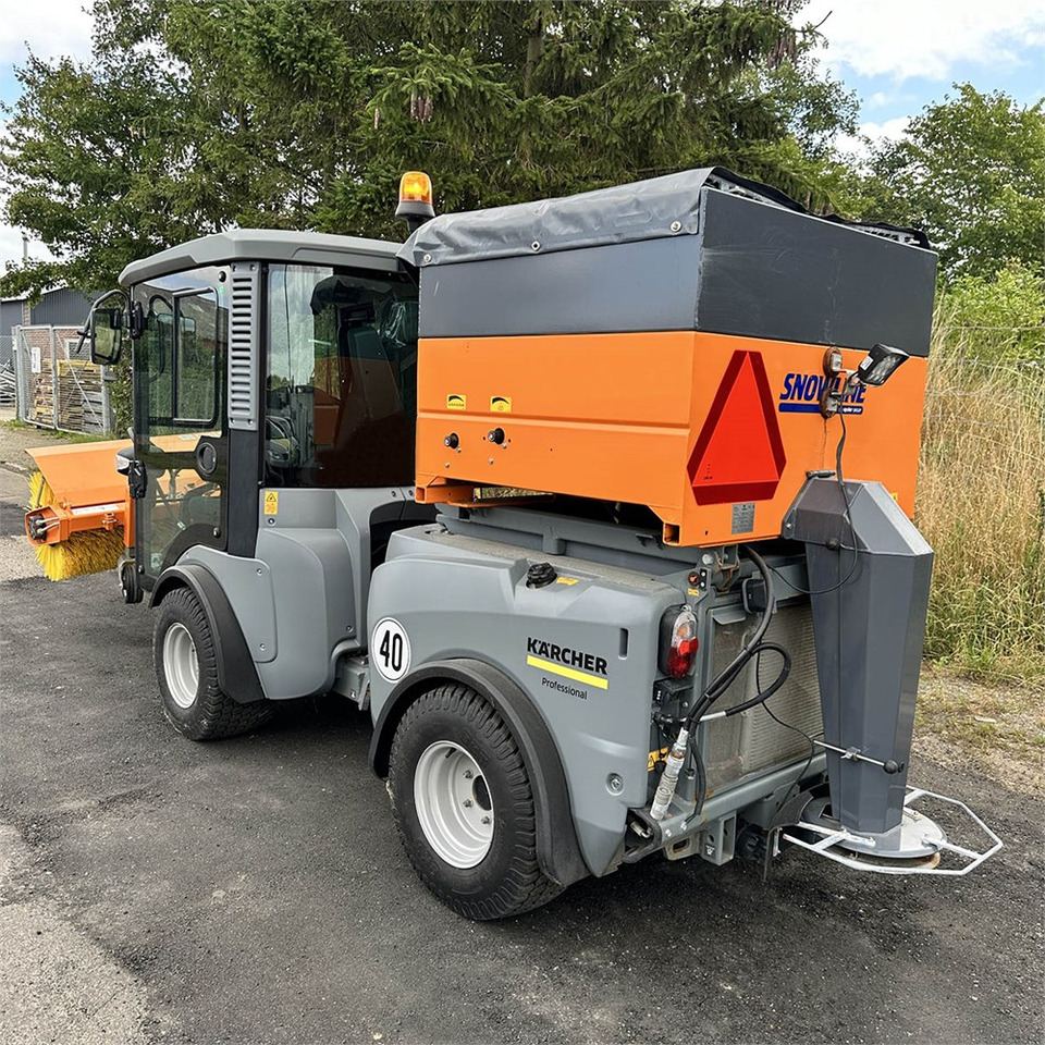 Kärcher MC130 - Barredora vial: foto 5 Kärcher MC130 - Barredora vial: foto 5