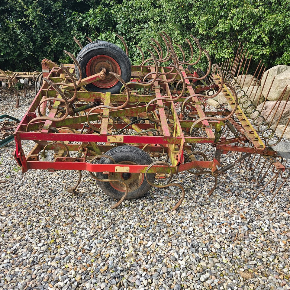 Kongskilde S60 29 - Cultivador: foto 3 Kongskilde S60 29 - Cultivador: foto 3