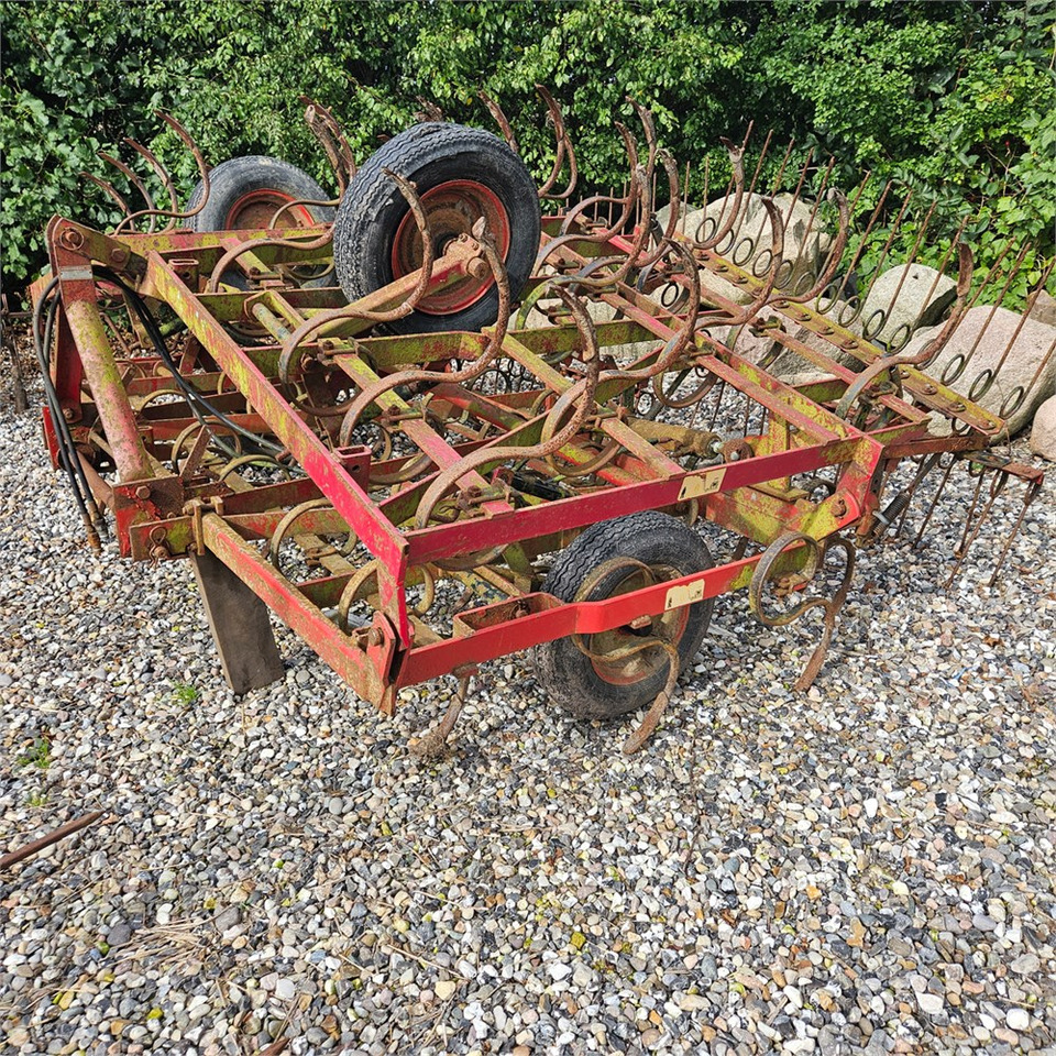 Kongskilde S60 29 - Cultivador: foto 2 Kongskilde S60 29 - Cultivador: foto 2