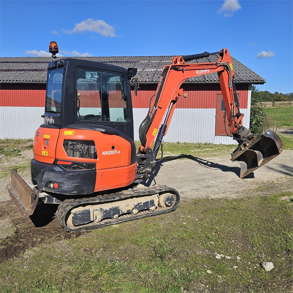 Kubota KX037-4 - Miniexcavadora: foto 5 Kubota KX037-4 - Miniexcavadora: foto 5
