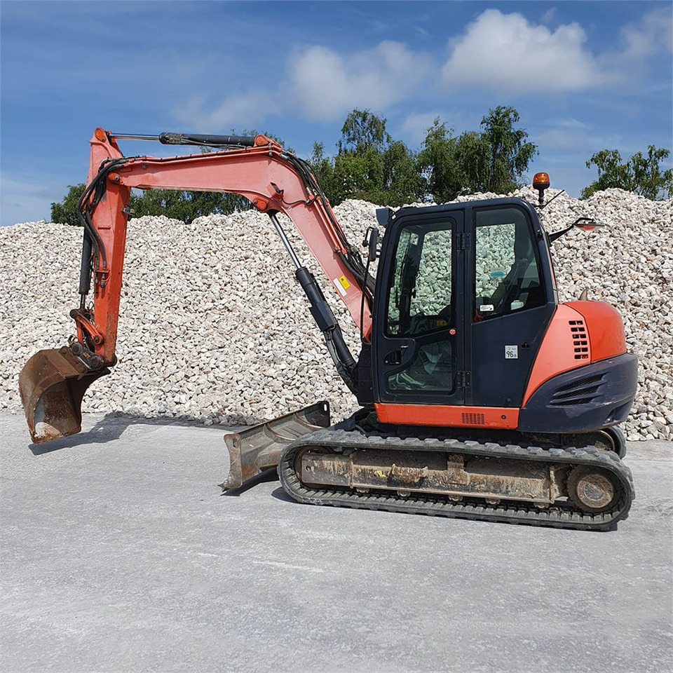 Kubota Kubota KX080-4 - Miniexcavadora: foto 1 Kubota Kubota KX080-4 - Miniexcavadora: foto 1
