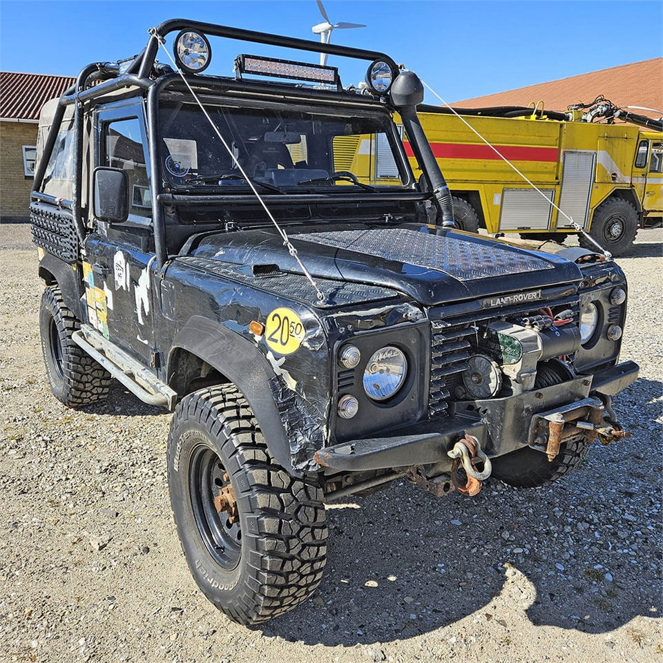 Land Rover Defender 90 - SUV/ Todoterreno: foto 2 Land Rover Defender 90 - SUV/ Todoterreno: foto 2