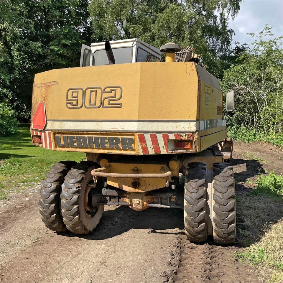 Leasing de Liebherr A 902 Liebherr A 902: foto 7