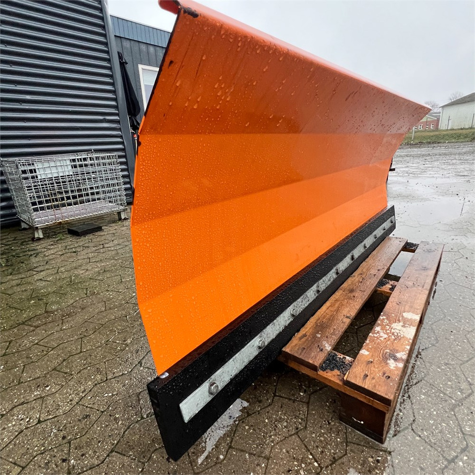 Nesbo PS 1750 M - Cuchilla quitanieves: foto 5 Nesbo PS 1750 M - Cuchilla quitanieves: foto 5