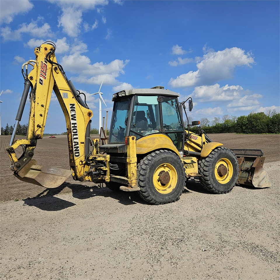 New Holland B115 B - Retroexcavadora: foto 4 New Holland B115 B - Retroexcavadora: foto 4