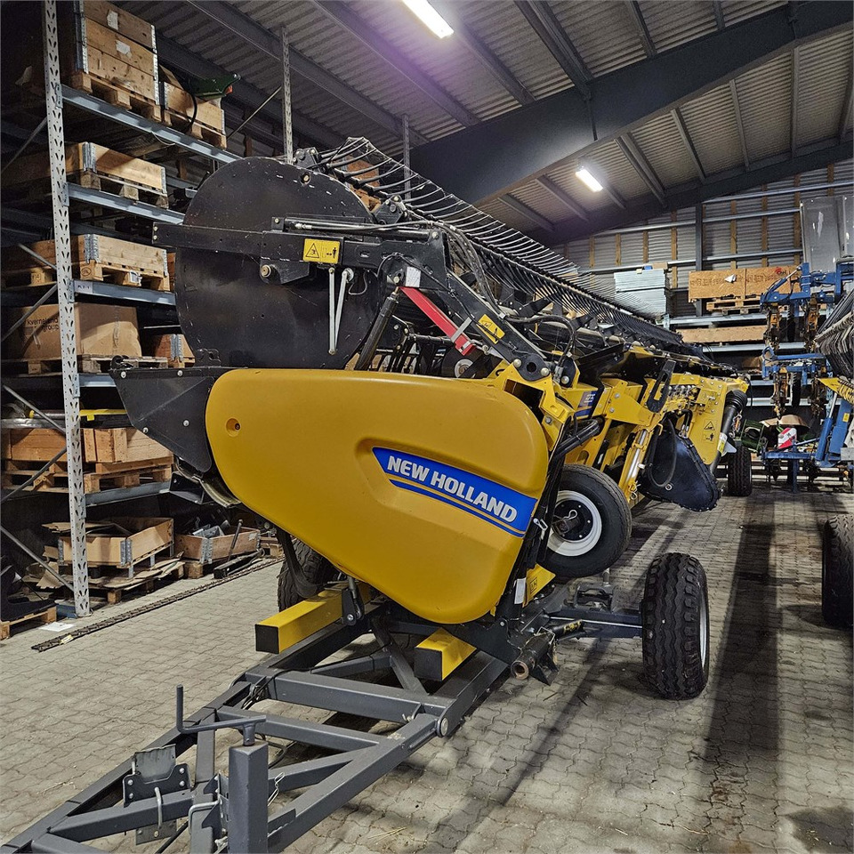 New Holland CT14 - Cosechadora: foto 4 New Holland CT14 - Cosechadora: foto 4