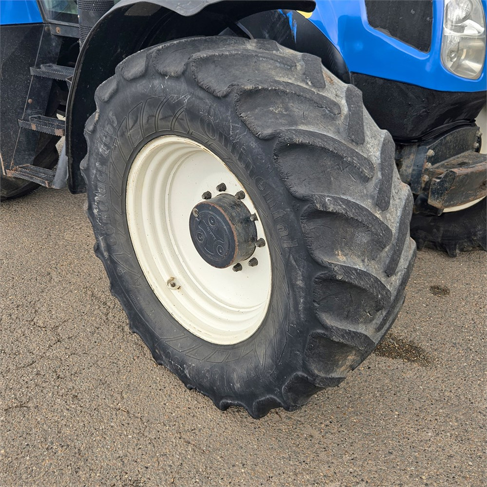 Tractor New Holland T7550: foto 50