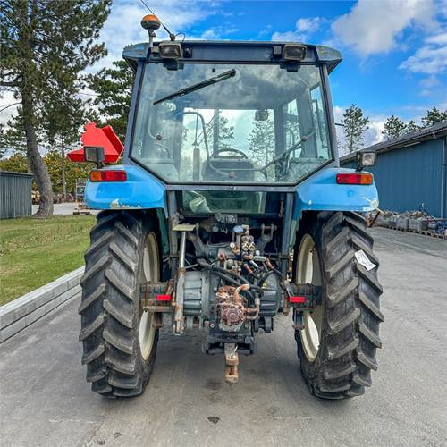 Tractor New Holland TS90: foto 7