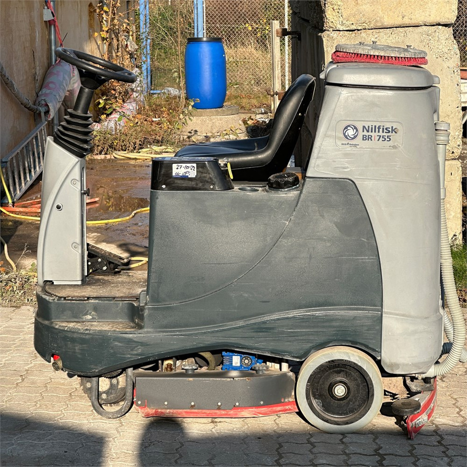 Nilfisk BR 755 - Fregadora: foto 2 Nilfisk BR 755 - Fregadora: foto 2