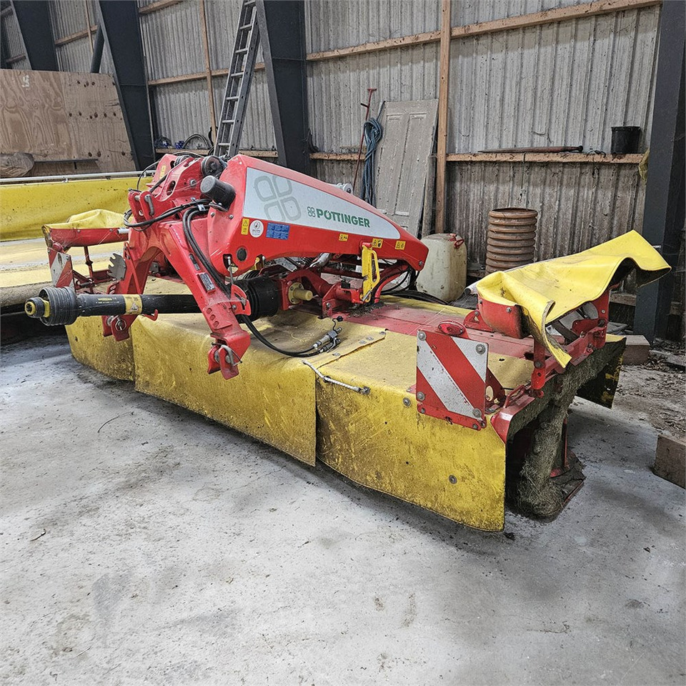 Pöttinger Novacat S12 + Novacat 351 Alpha Pro - Cosechadora: foto 5 Pöttinger Novacat S12 + Novacat 351 Alpha Pro - Cosechadora: foto 5