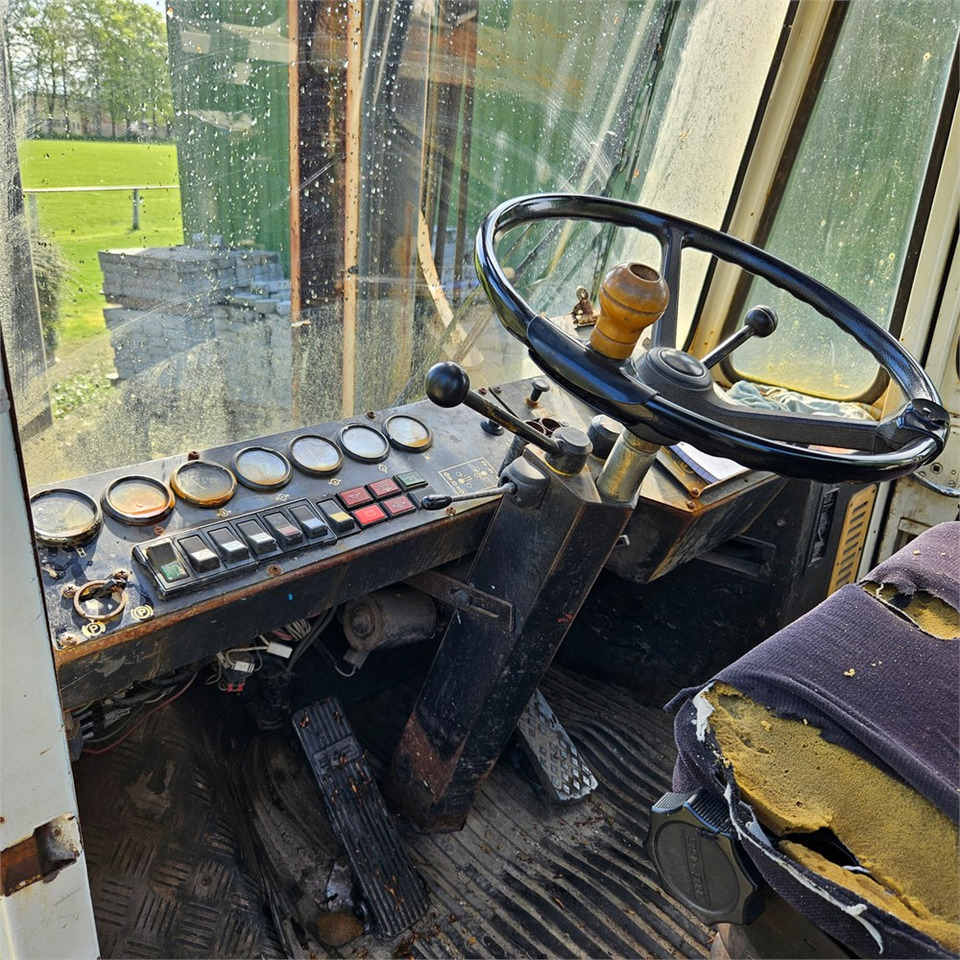 Carretilla elevadora Svetruck 860: foto 11