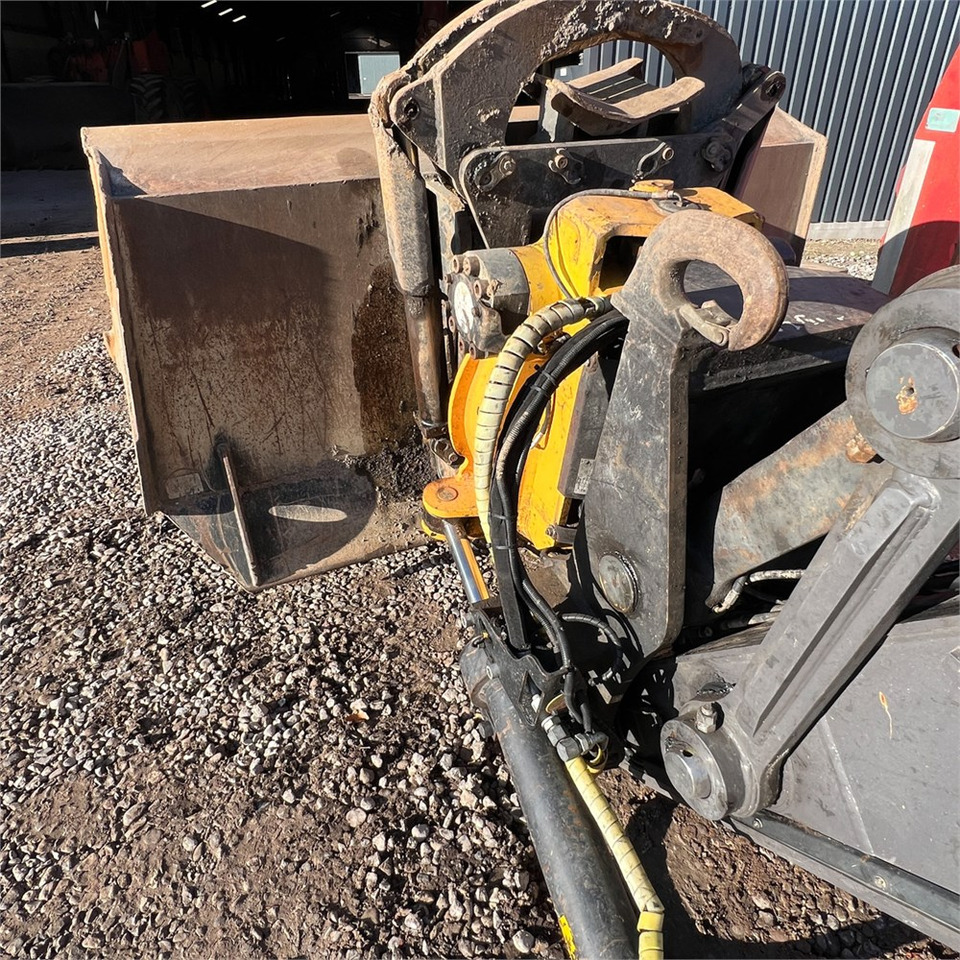 Excavadora de cadenas Volvo EC250 EL: foto 32